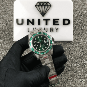 Rolex Submariner 116610LV Super Clone : Iced-Out Hulk Green Dial 40mm
