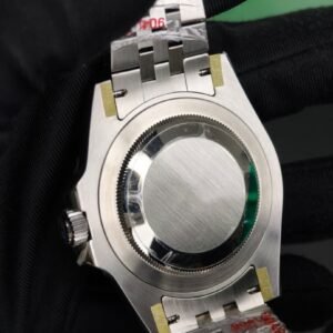 Rolex GMT-Master II 126710GRNR Super Clone : Bruce Wayne Steel 40mm Jubilee