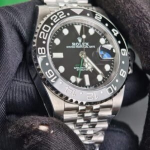 Rolex GMT-Master II 126710GRNR Super Clone : Bruce Wayne Steel 40mm Jubilee