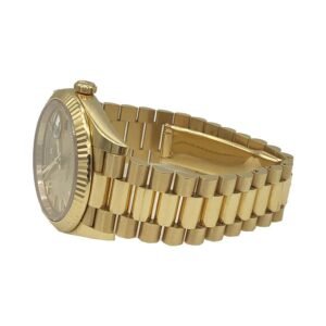 Rolex Day-Date 40 228238-0007 Super Clone : 40mm Yellow Gold Champagne Dial
