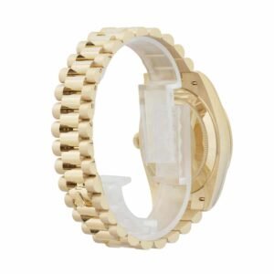 Rolex Day-Date 40 228238 Super Clone : 40mm Yellow Gold Champagne Dial